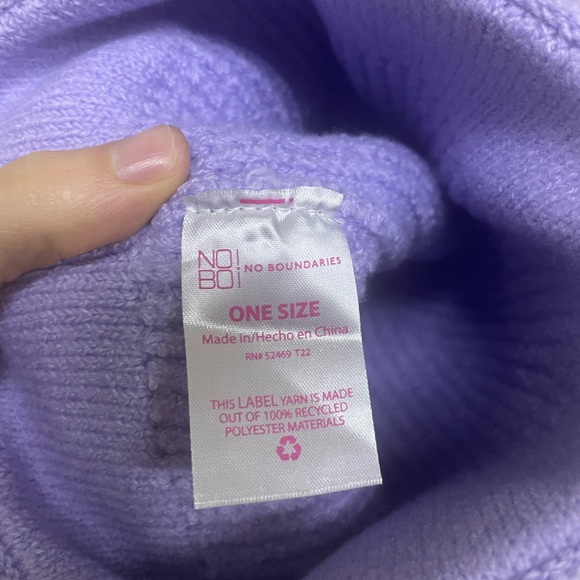 Purple butterfly beanie - Picture 3 of 3